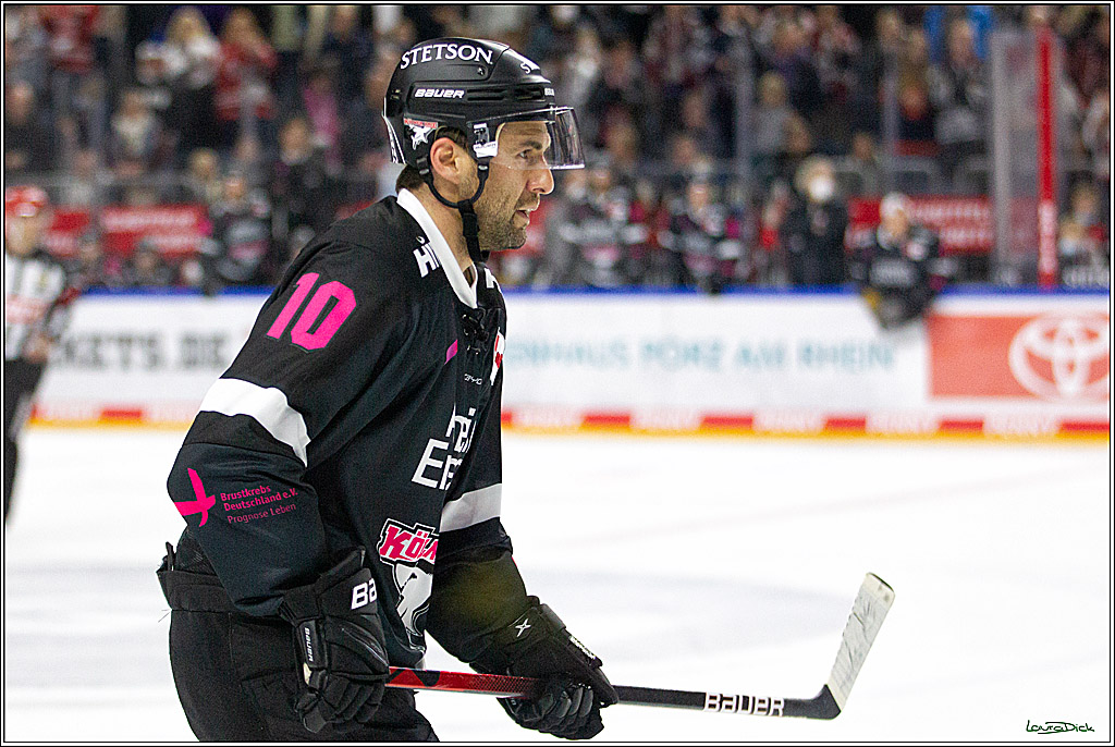 PENNY DEL;  Koelner Haie - Schwenninger Wild Wings; Koeln, 08.10.2021